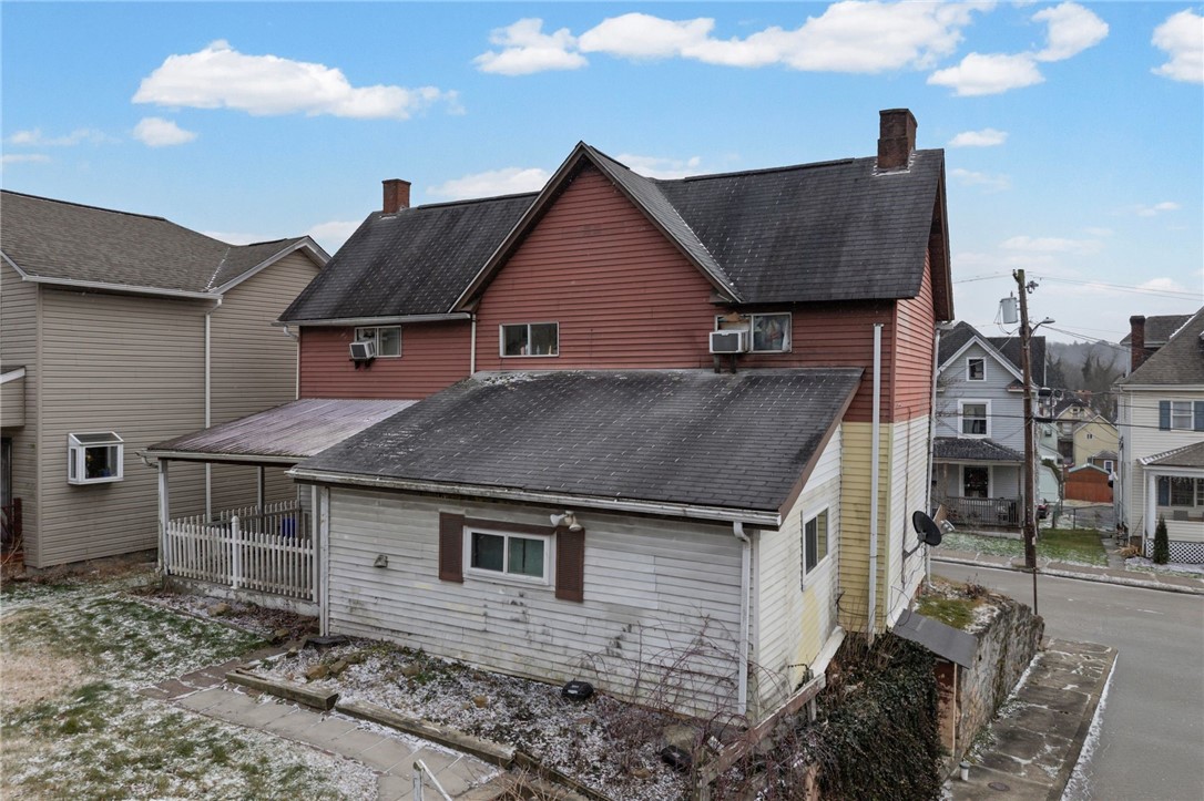 518 W Penn St