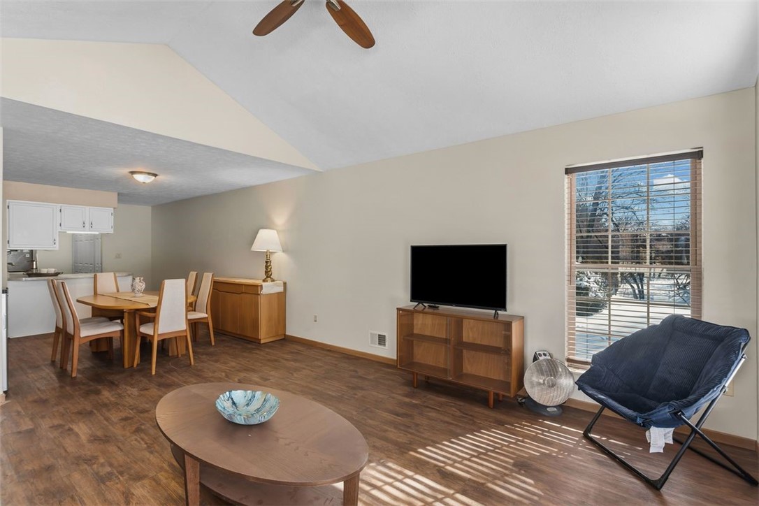 141 Cambridge Dr
