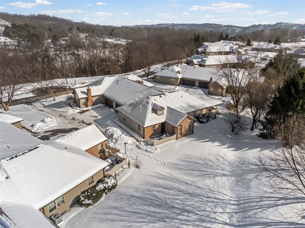 141 Cambridge Dr
