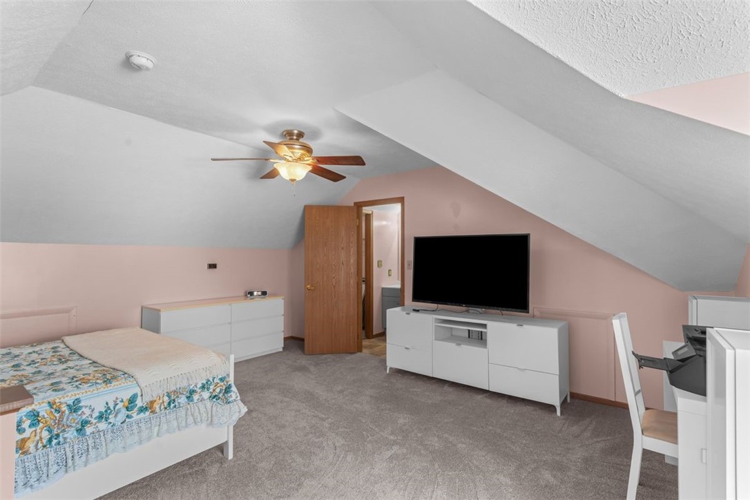 141 Cambridge Dr