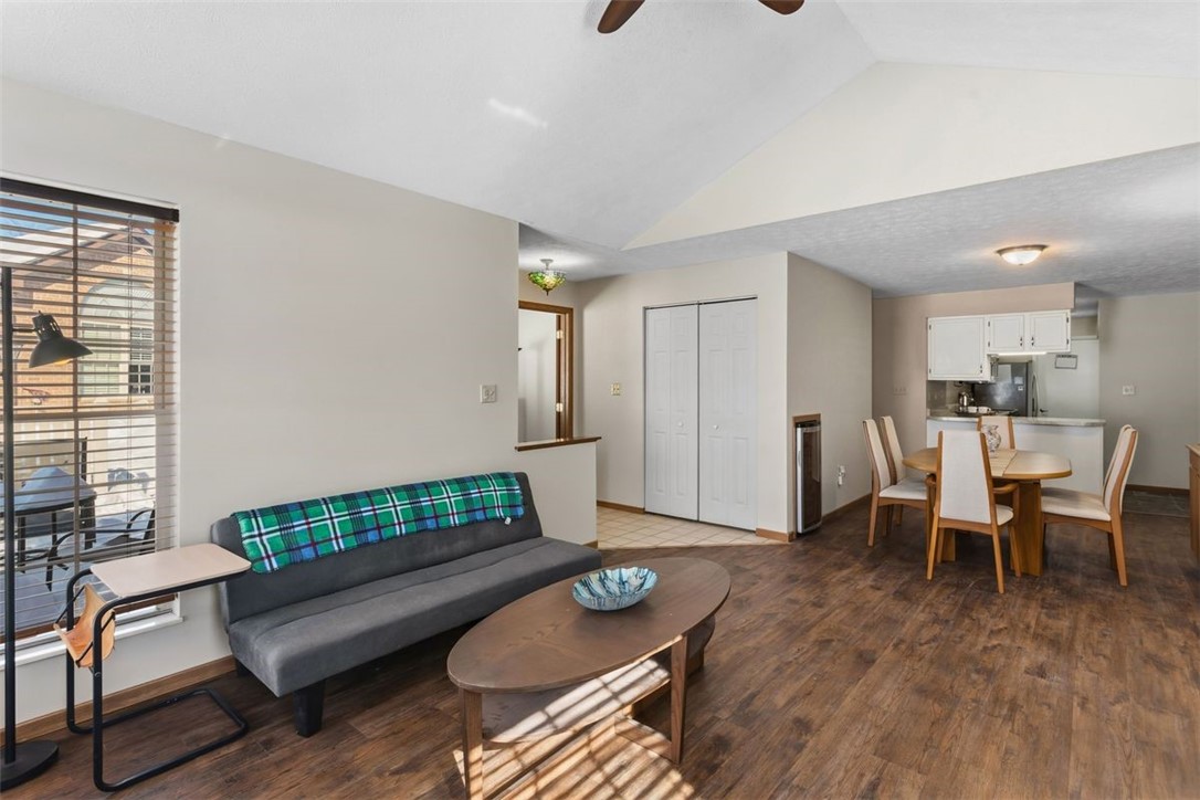 141 Cambridge Dr