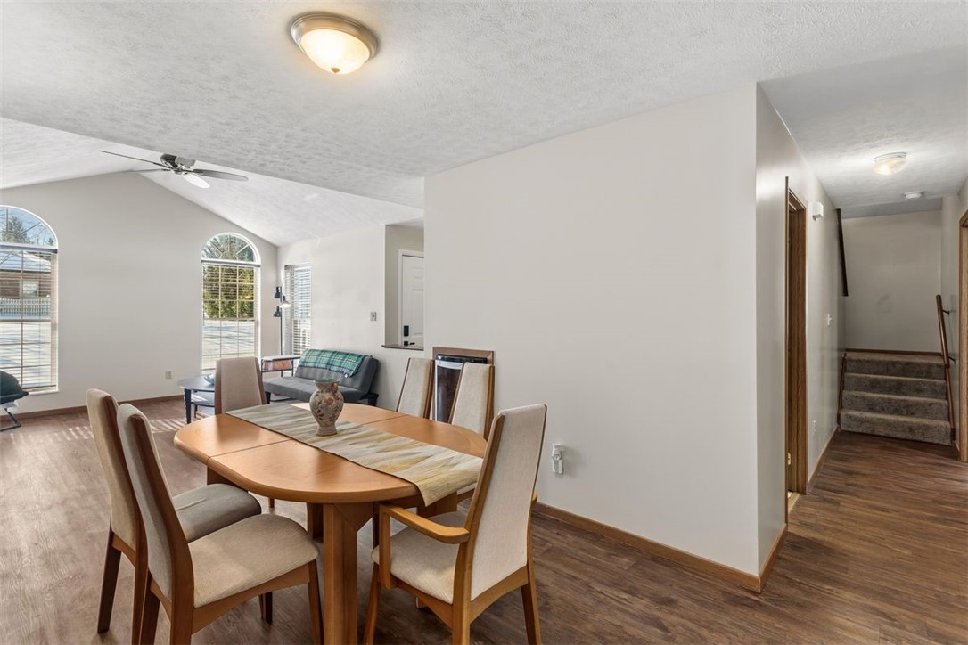 141 Cambridge Dr