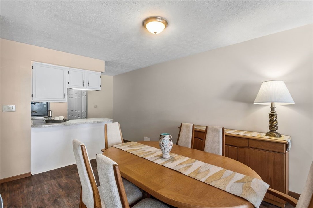 141 Cambridge Dr