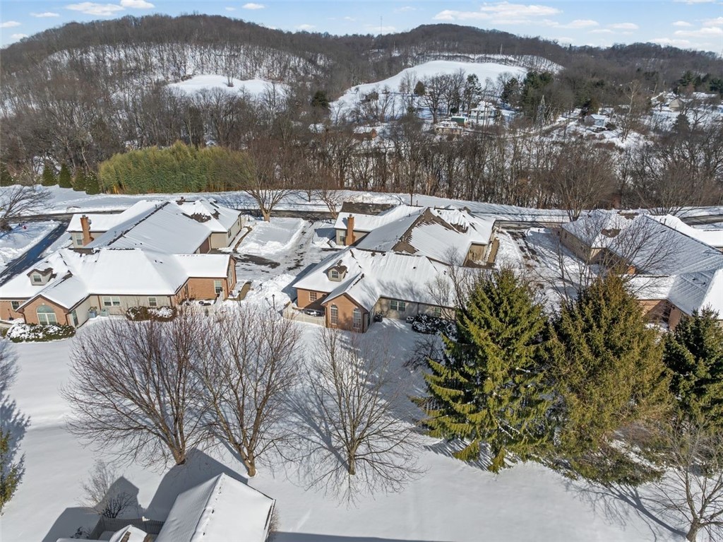 141 Cambridge Dr