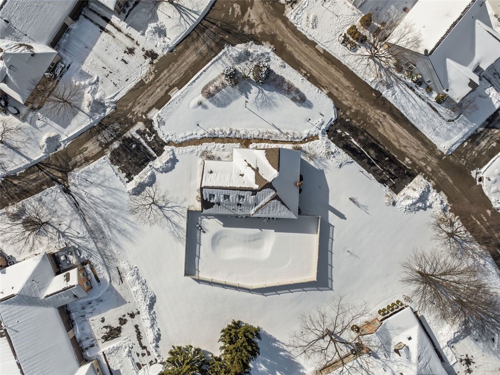 141 Cambridge Dr