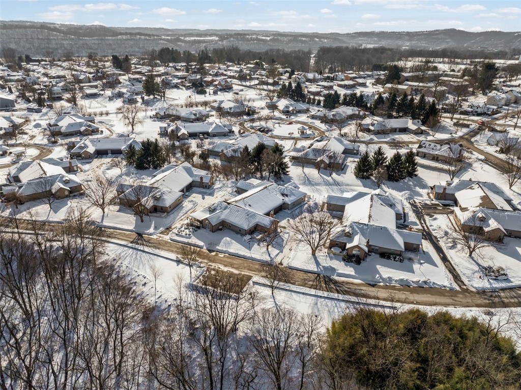141 Cambridge Dr