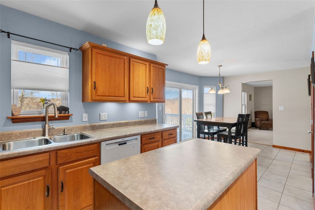 327 Garden Hill Dr