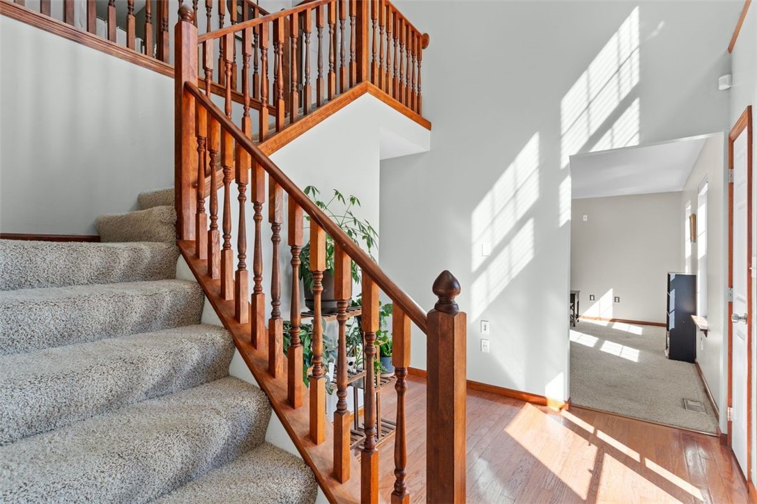327 Garden Hill Dr