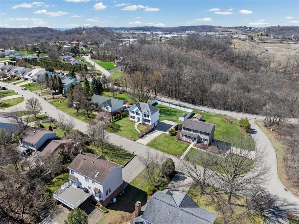 327 Garden Hill Dr