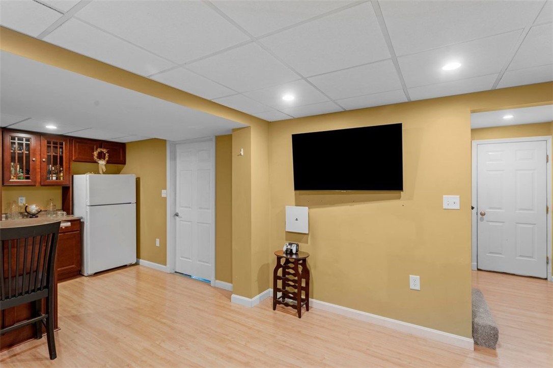 327 Garden Hill Dr