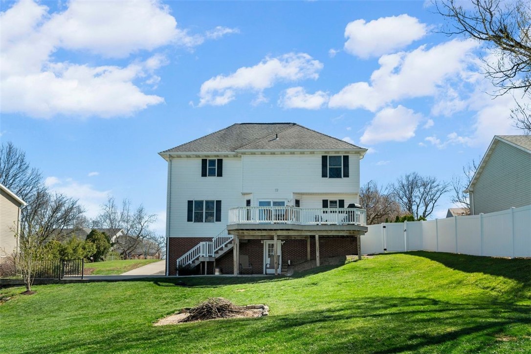 327 Garden Hill Dr