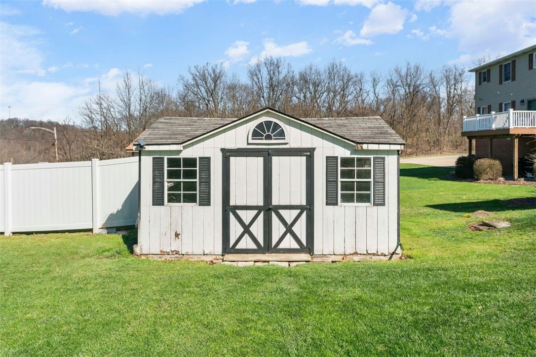 327 Garden Hill Dr