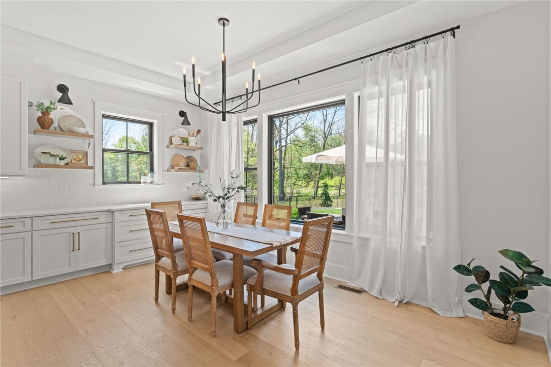 136 Morningside Dr
