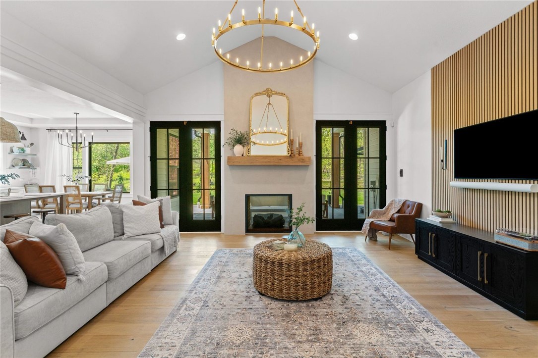 136 Morningside Dr