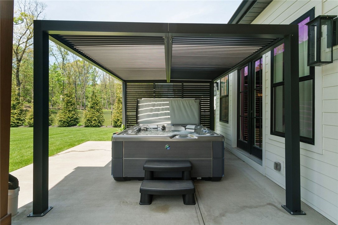 136 Morningside Dr