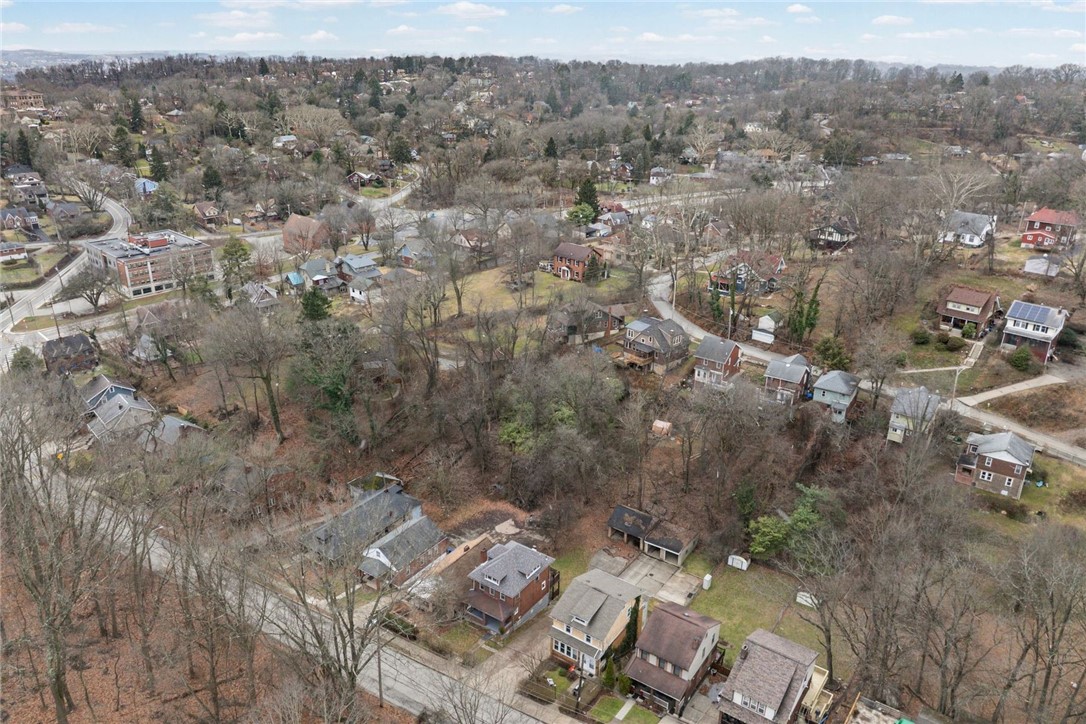 425 Braddock Rd