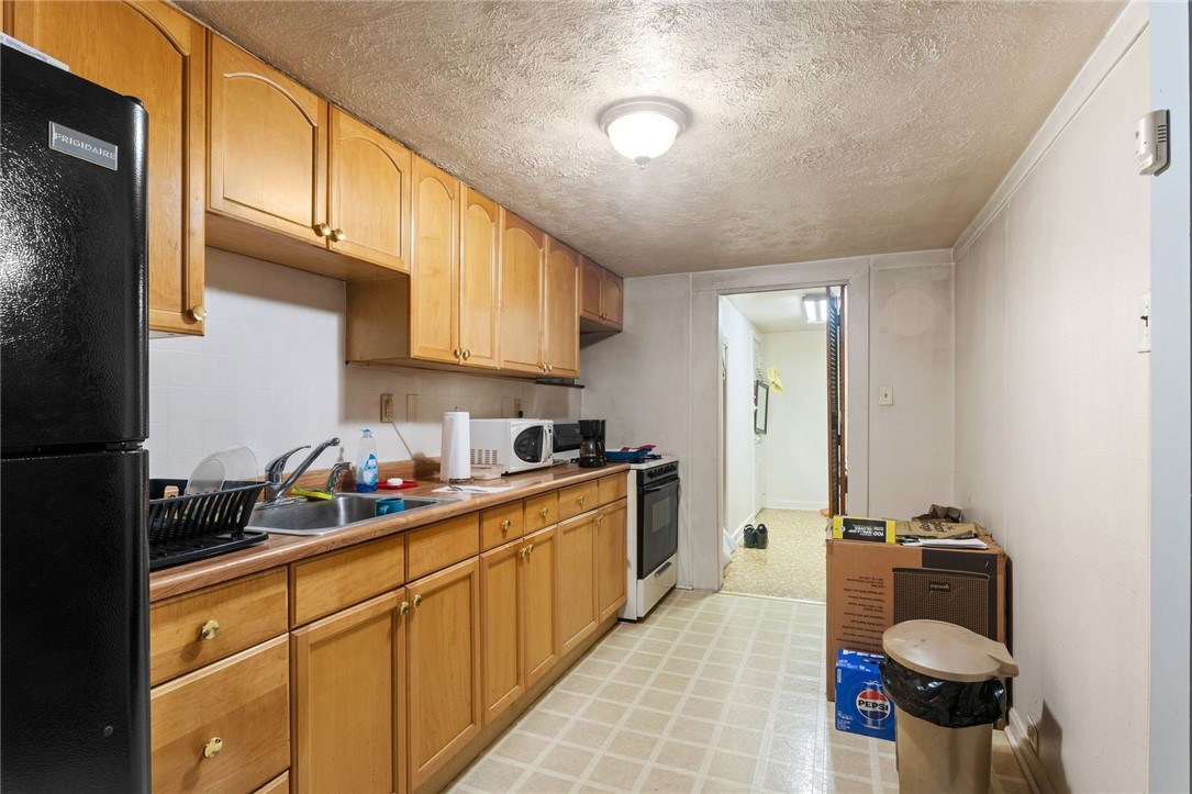 425 Braddock Rd
