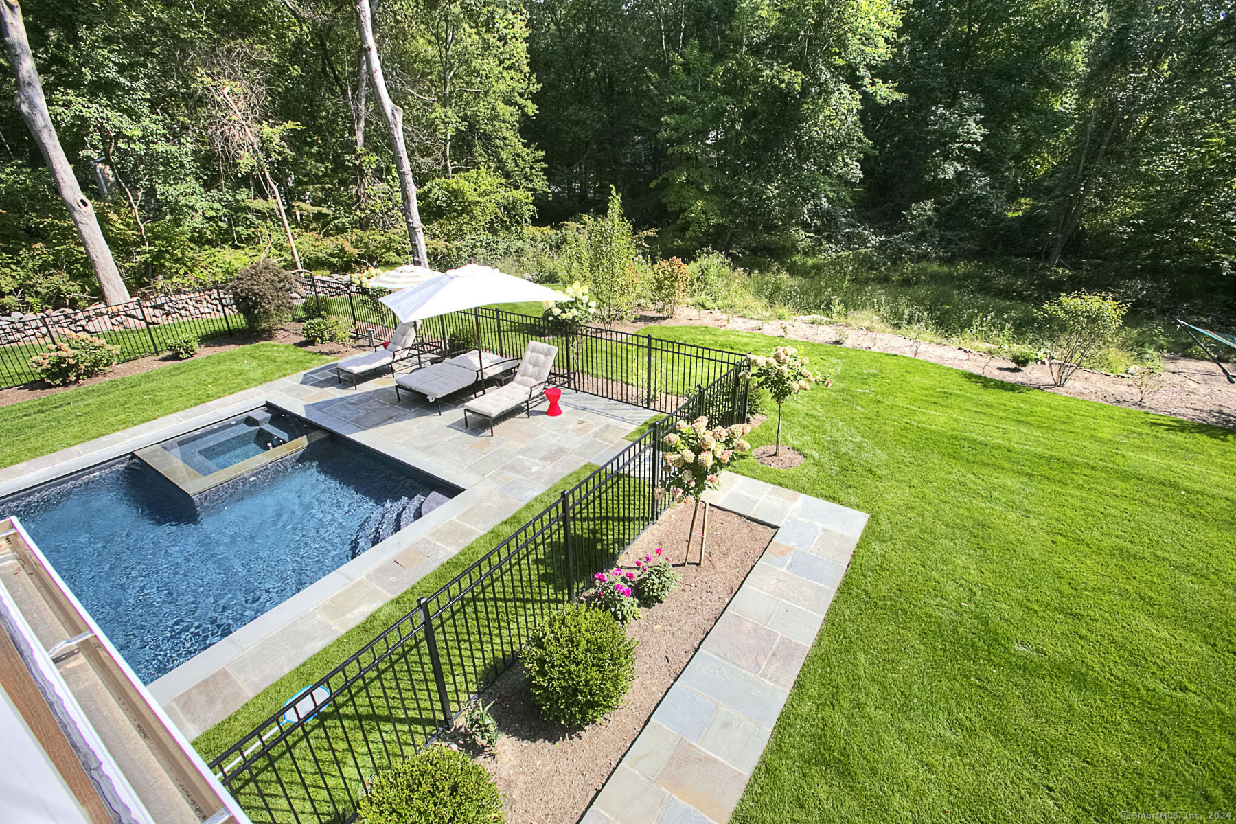 4 Turkey Hill Lane
