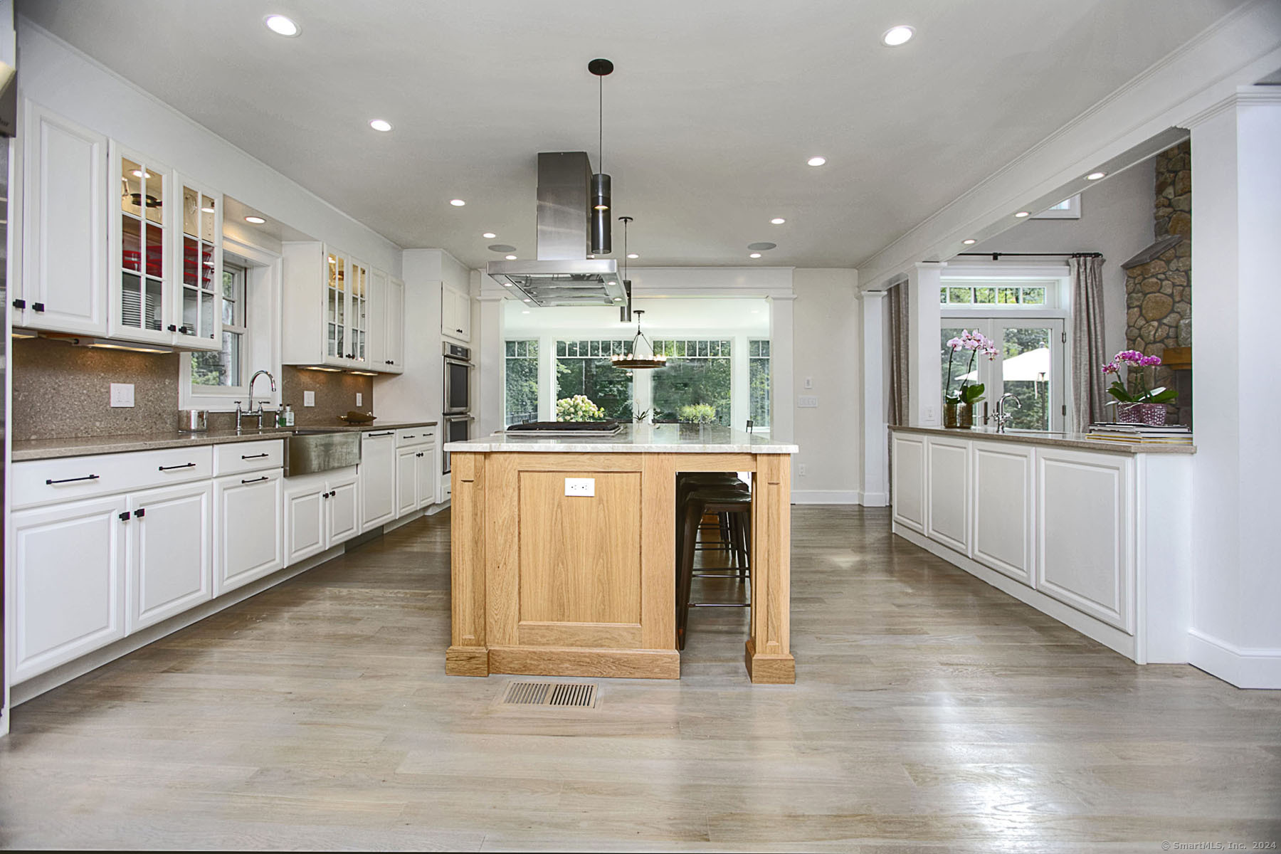 4 Turkey Hill Lane