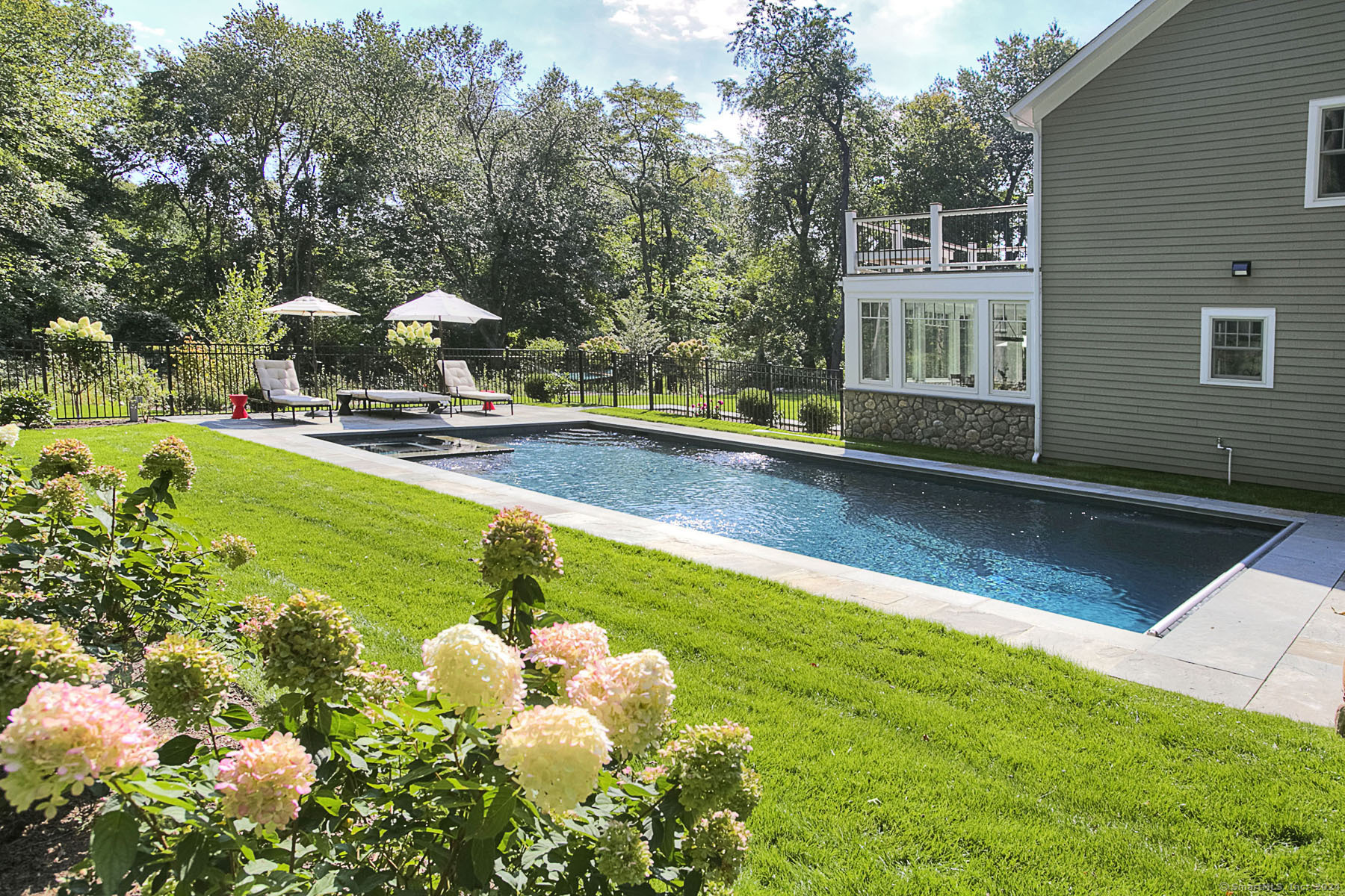 4 Turkey Hill Lane