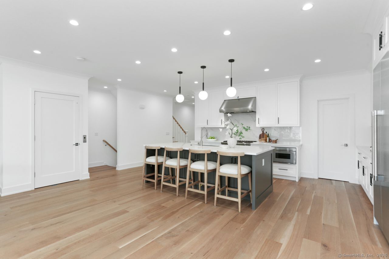 345 Reef Road C8
