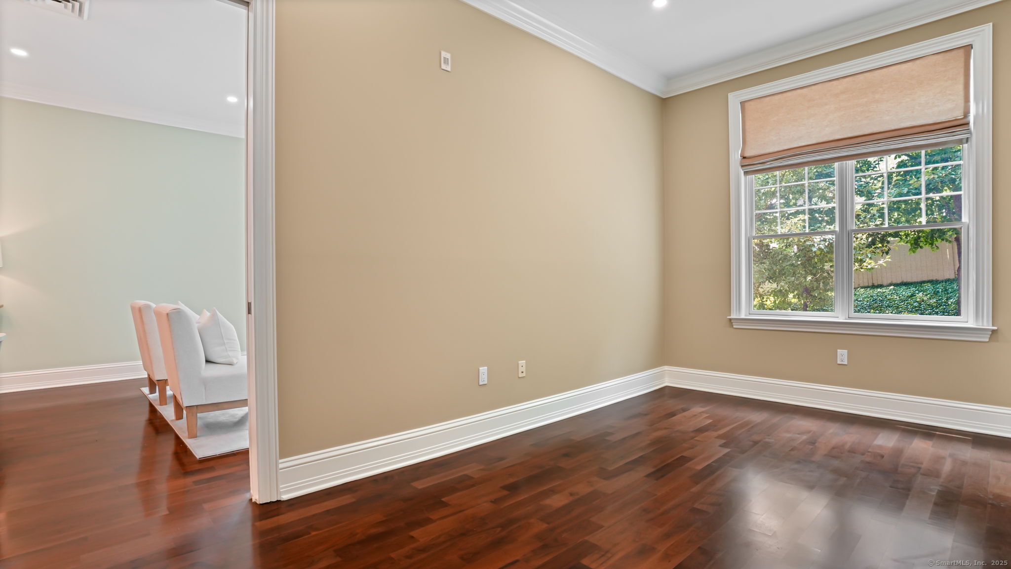 50 Stone Ridge Way APT 1F