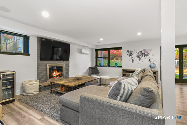 1 Angora Road