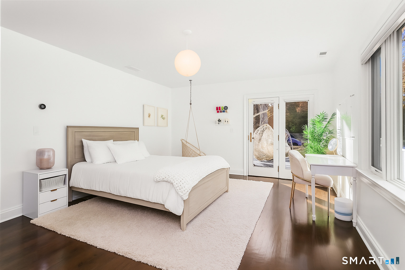 1 Angora Road