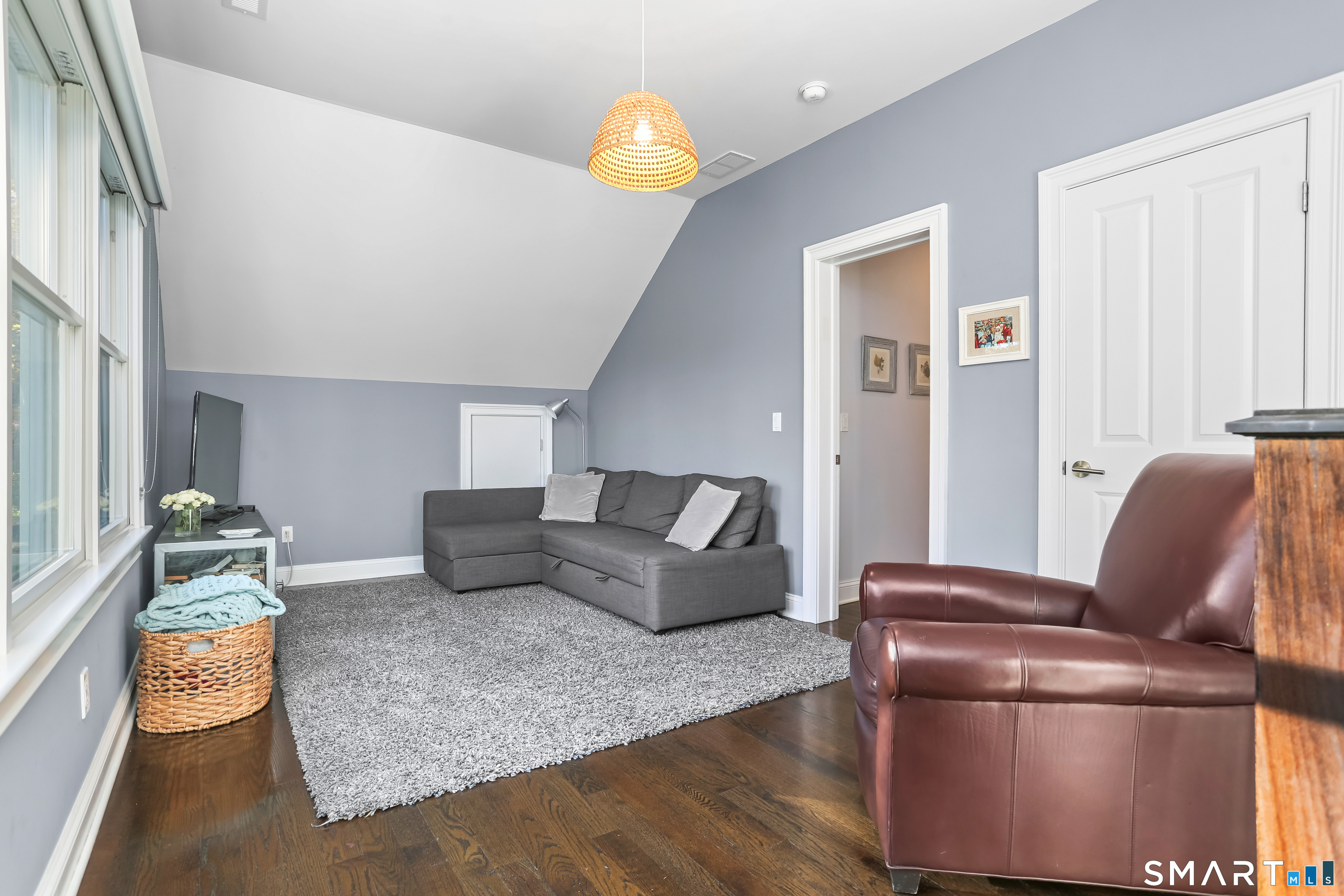 1 Angora Road