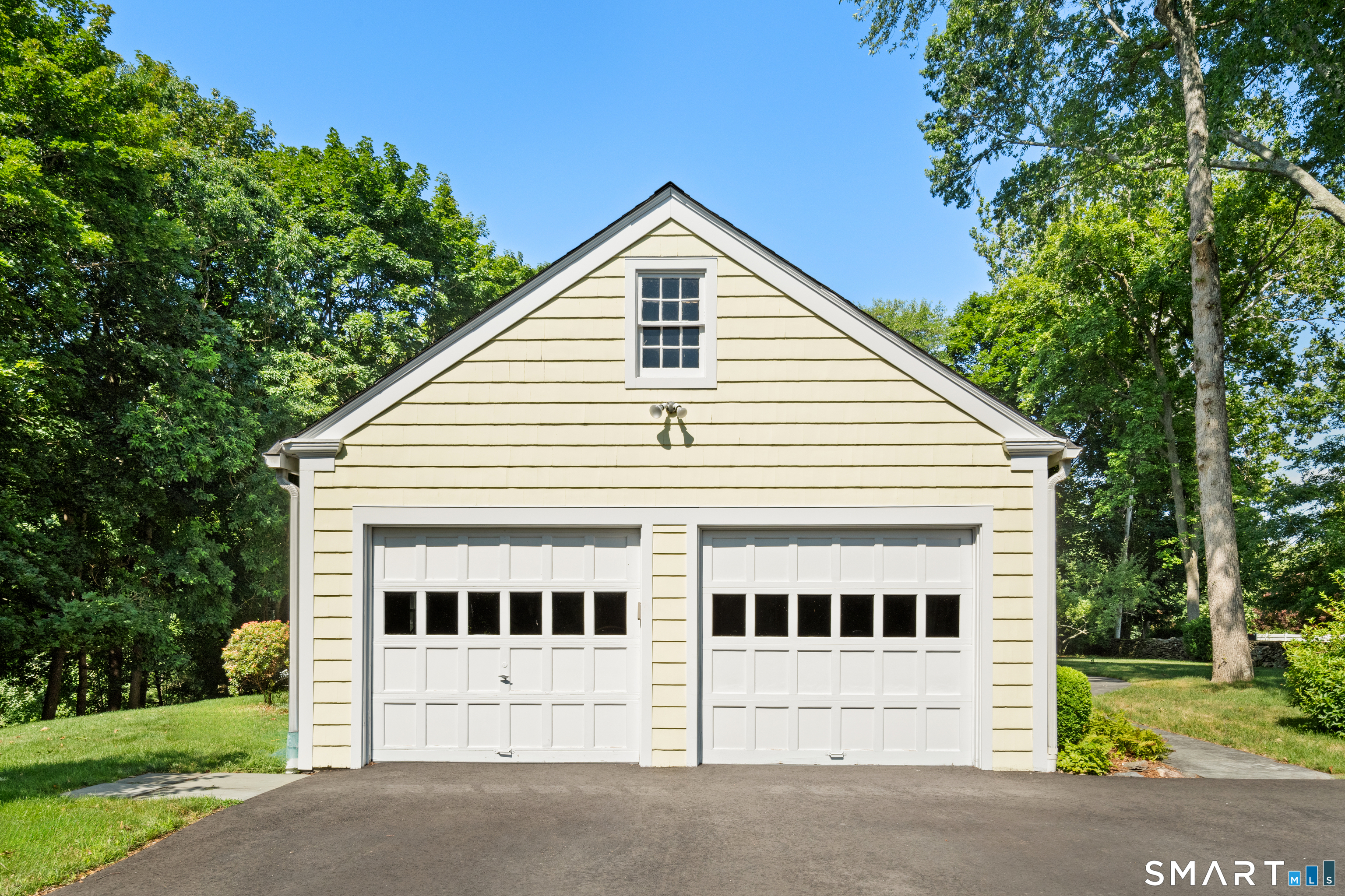 72 Hillandale Road