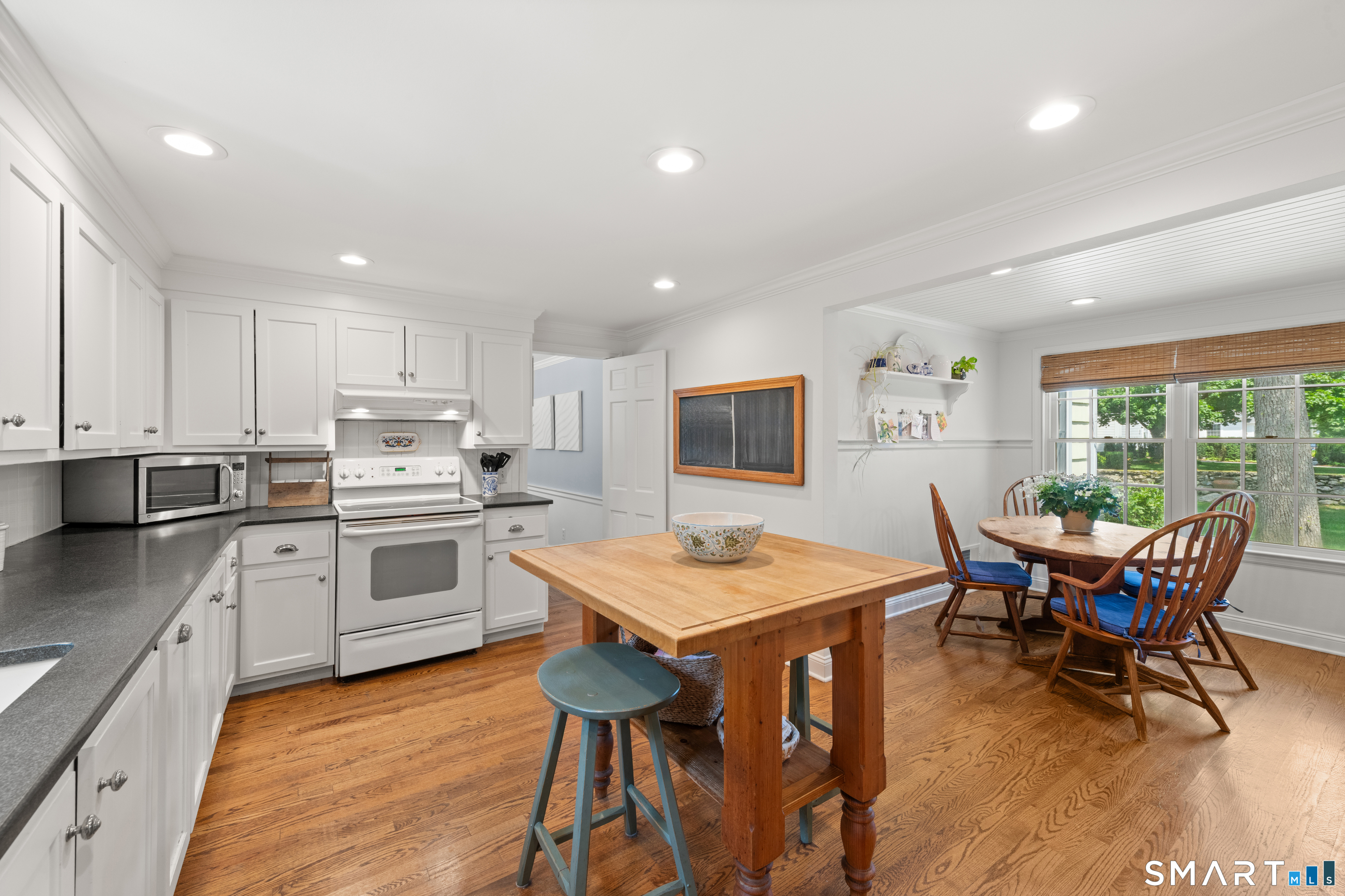 72 Hillandale Road