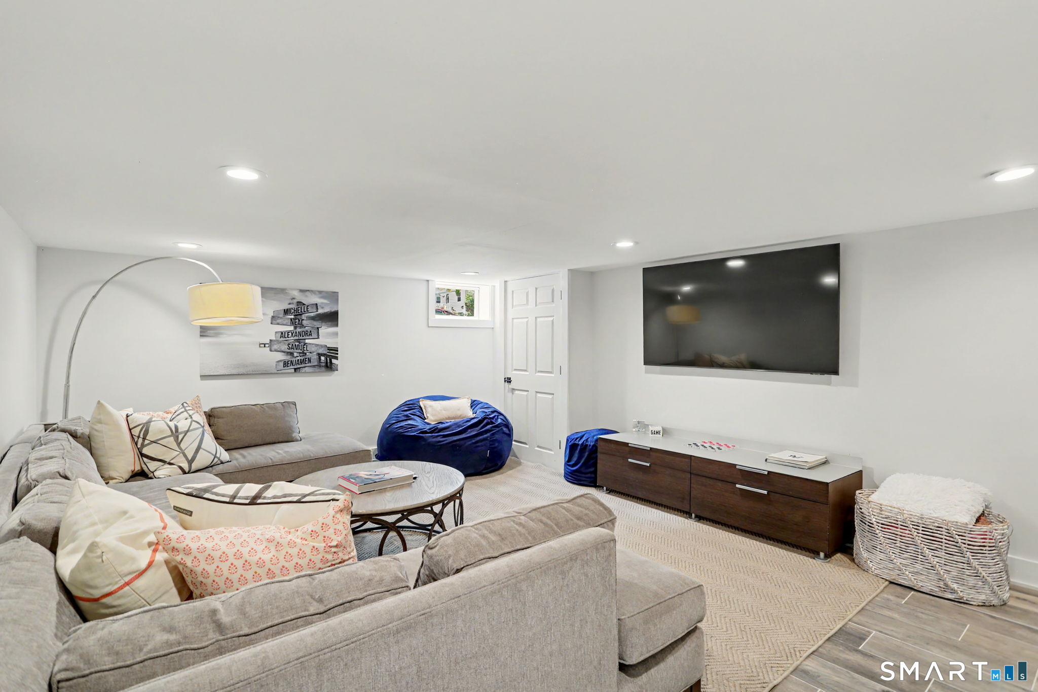 8 Kirock Place