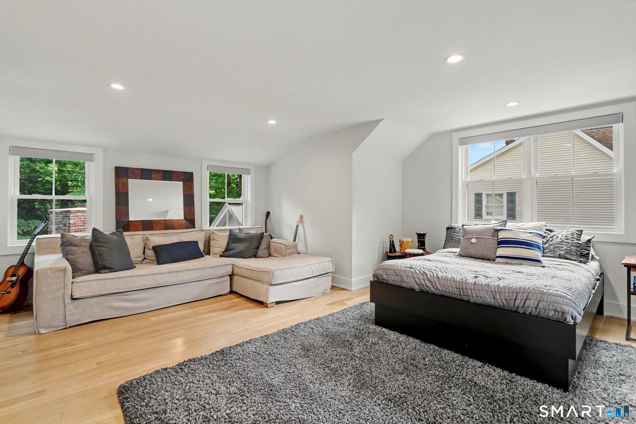8 Kirock Place