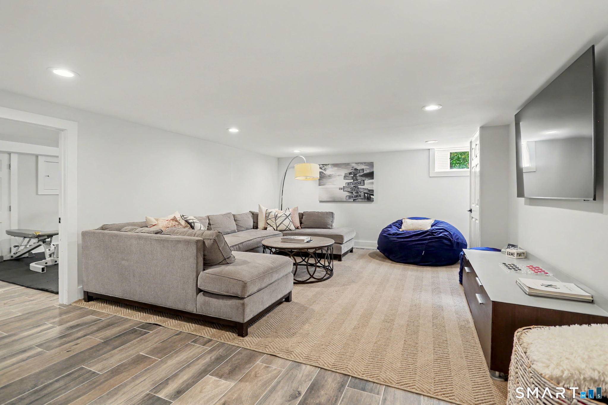 8 Kirock Place