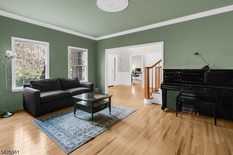 98 Bernard Dr