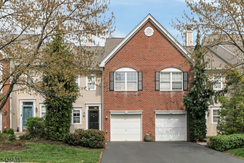 20 Hopkinson Ct