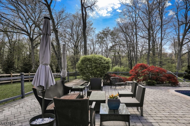 36 Coppergate Dr