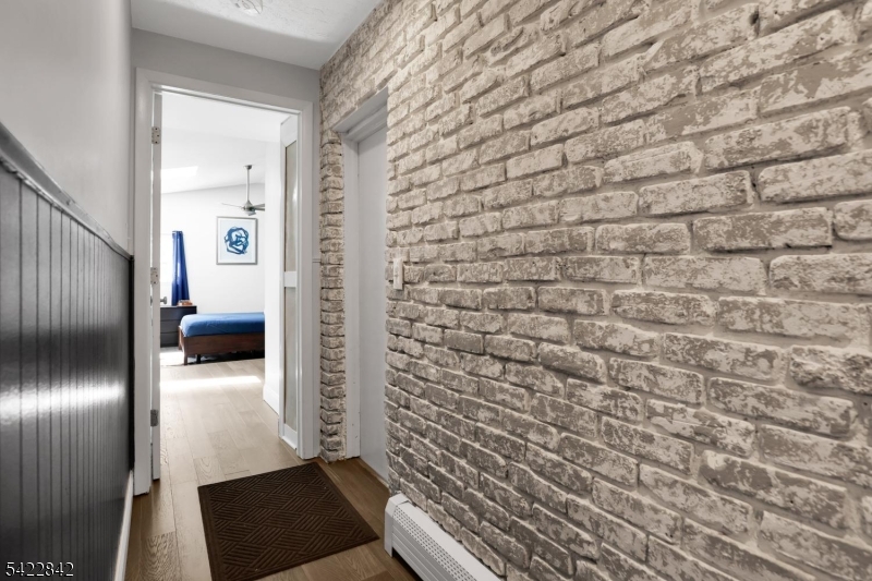 36 Coppergate Dr