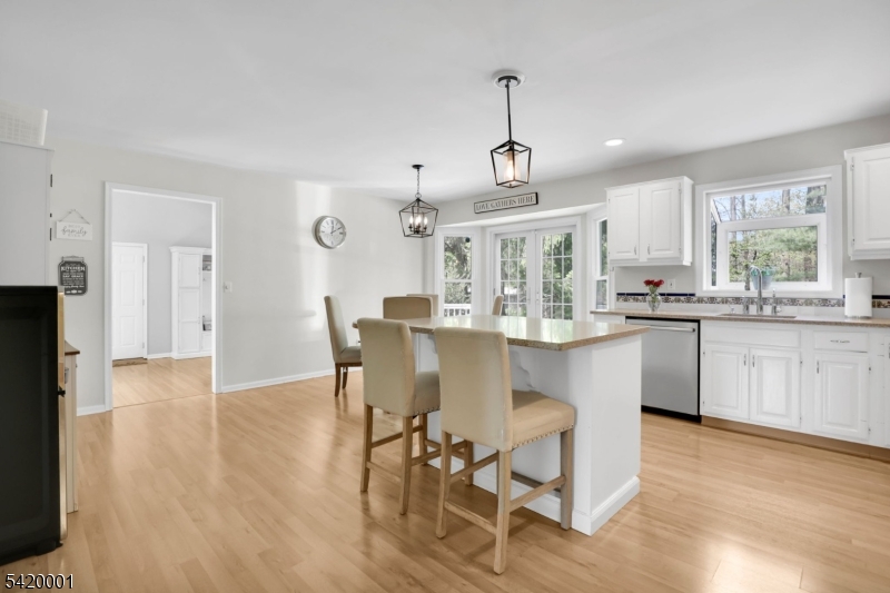 16 Lenape Ct