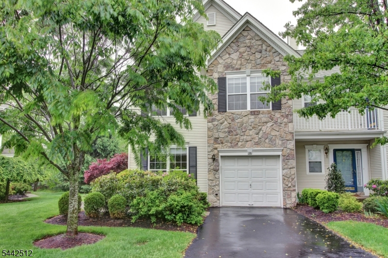 14 Mayflower Drive