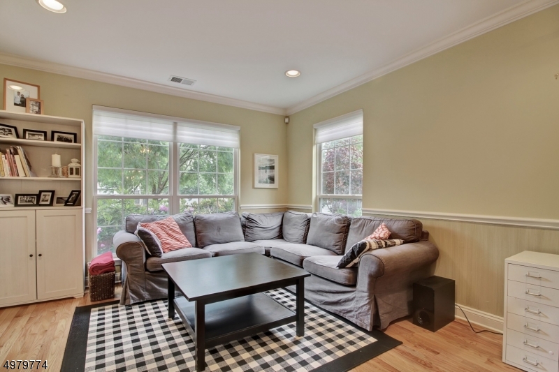 14 Mayflower Drive