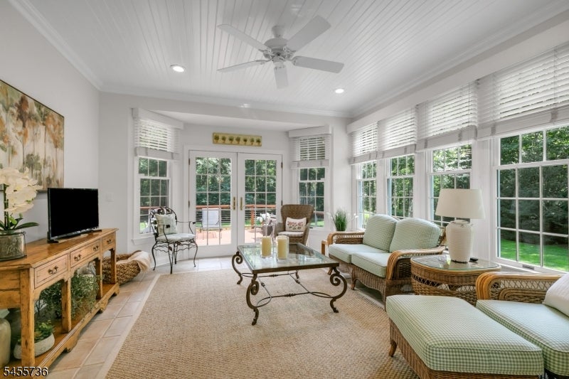 41 Chapin Ln