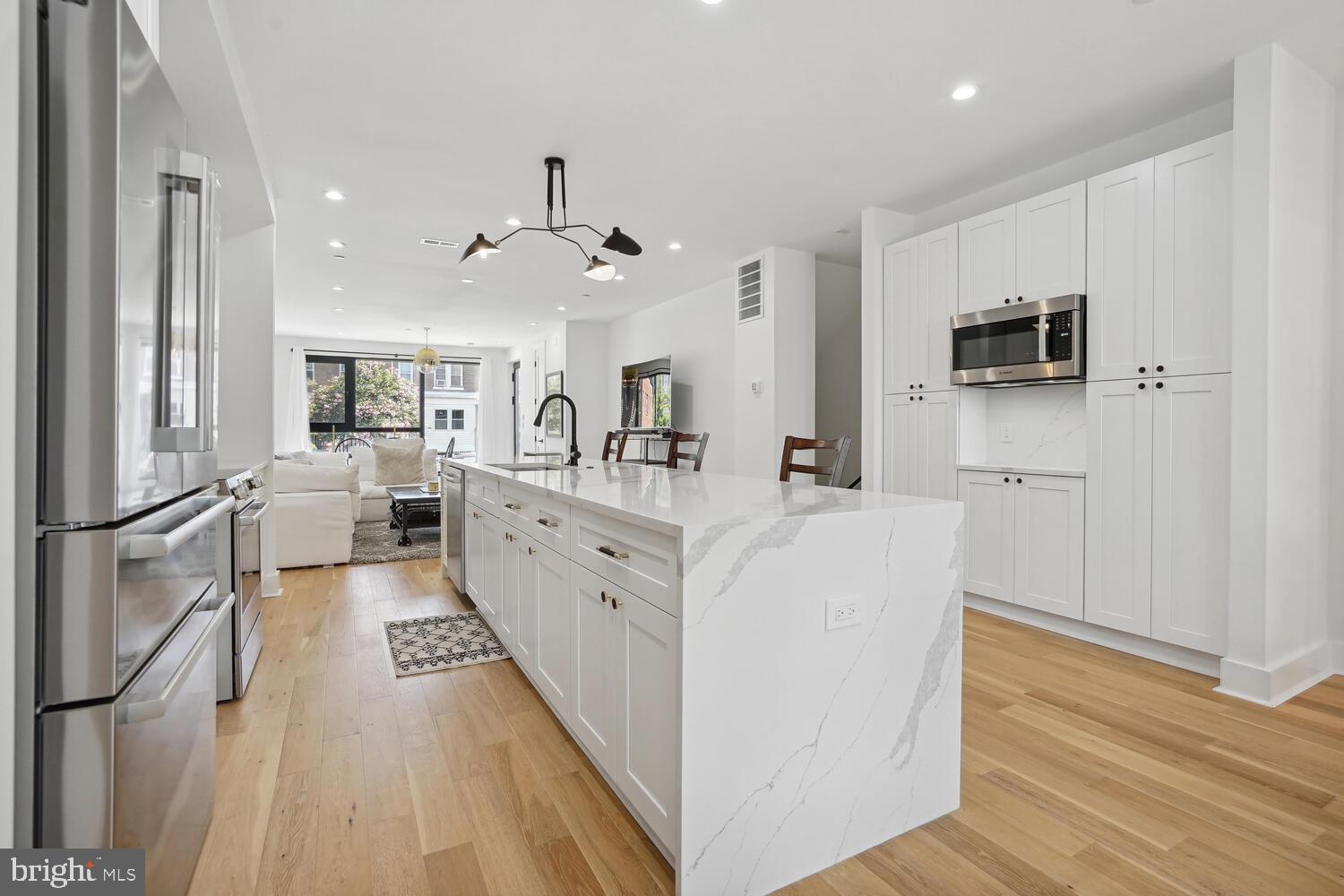 1503 Neal St NE #1
