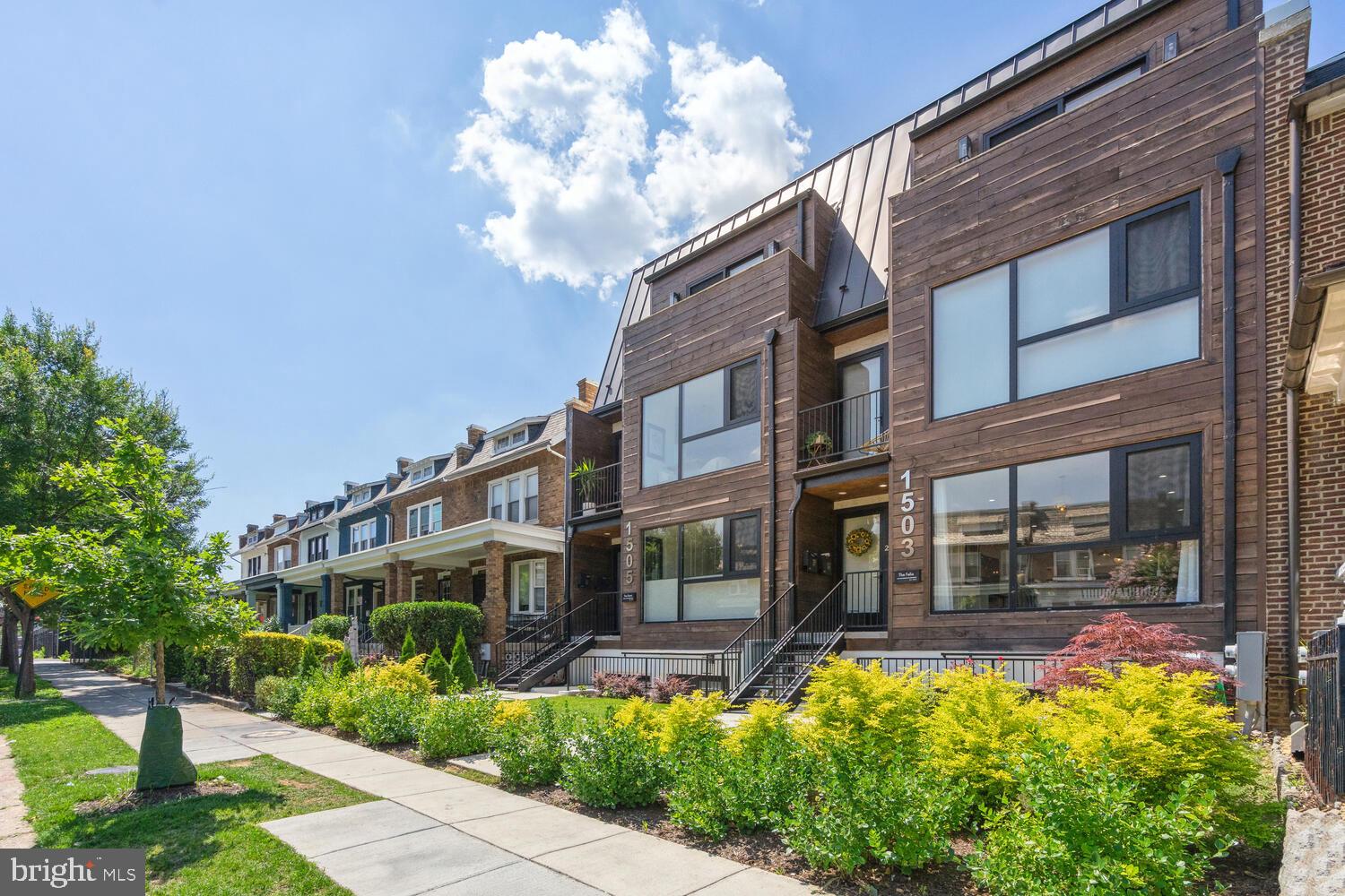 1503 Neal St NE #1