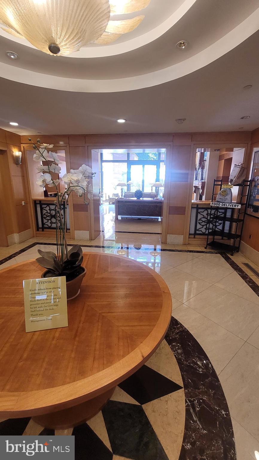 616 E St NW #708