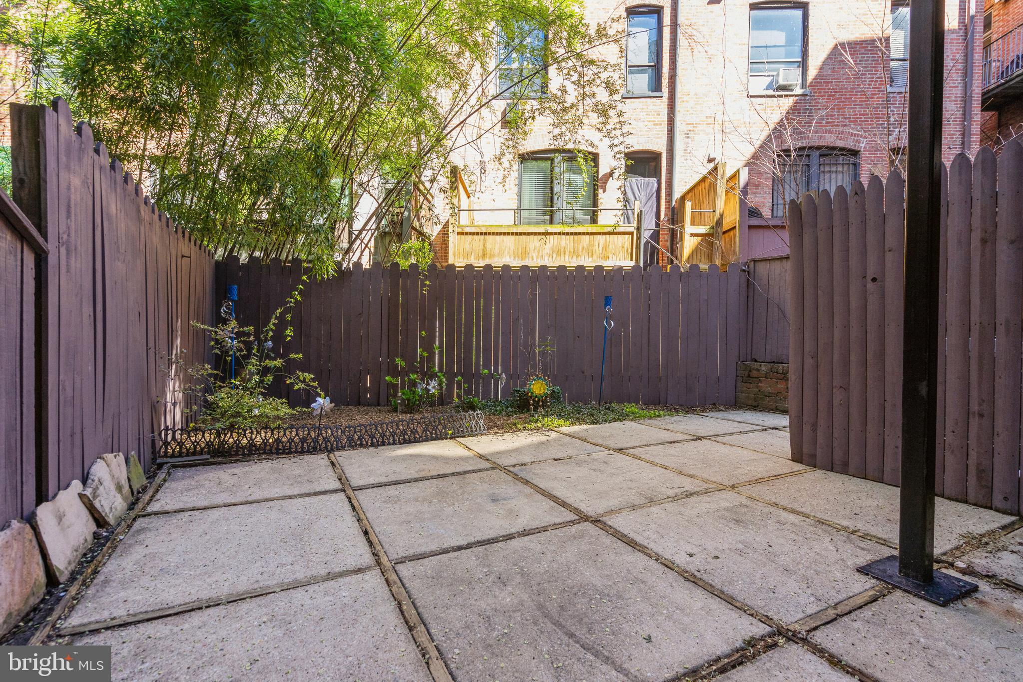 2209 Washington Cir NW #1