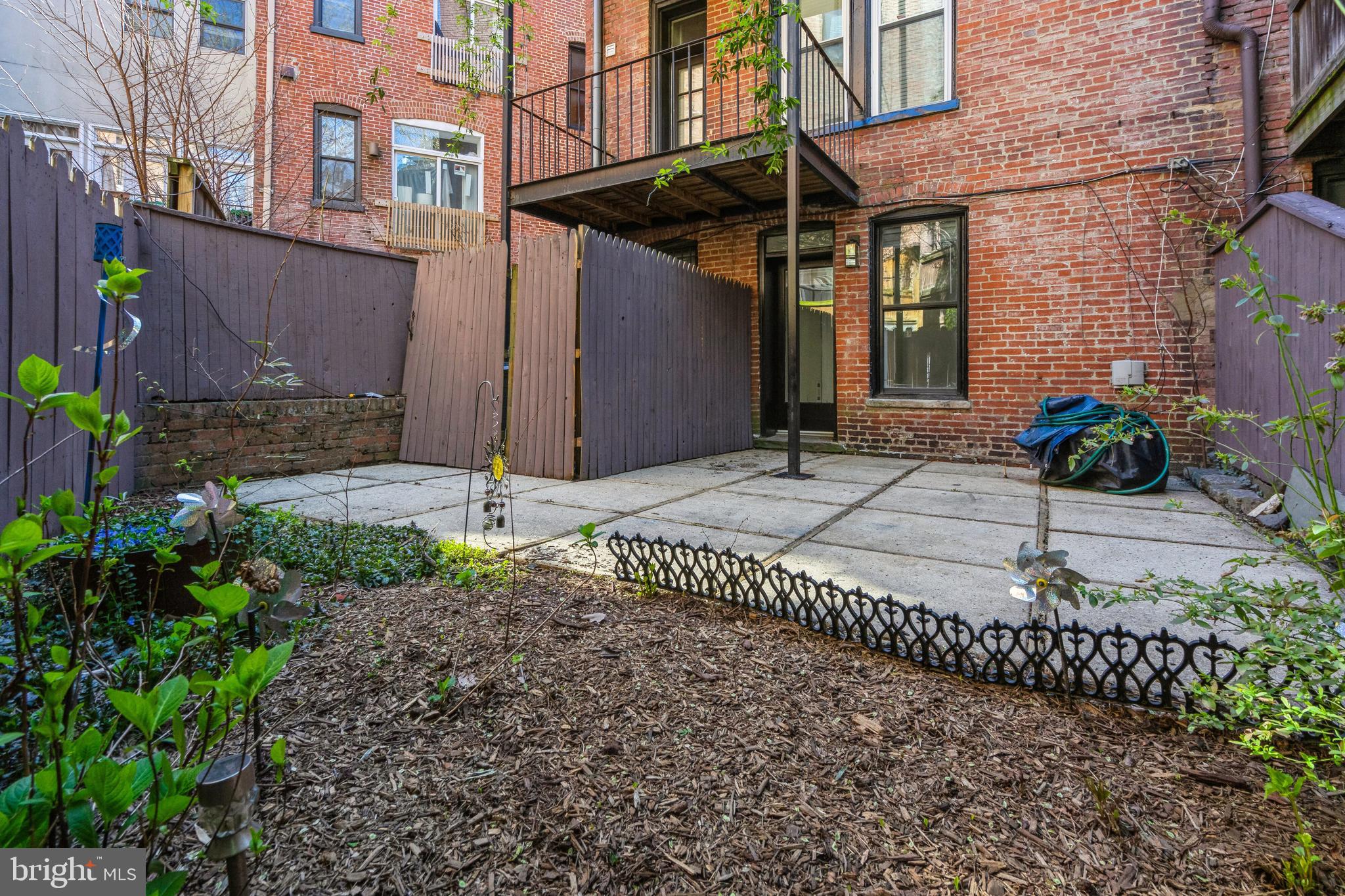 2209 Washington Cir NW #1