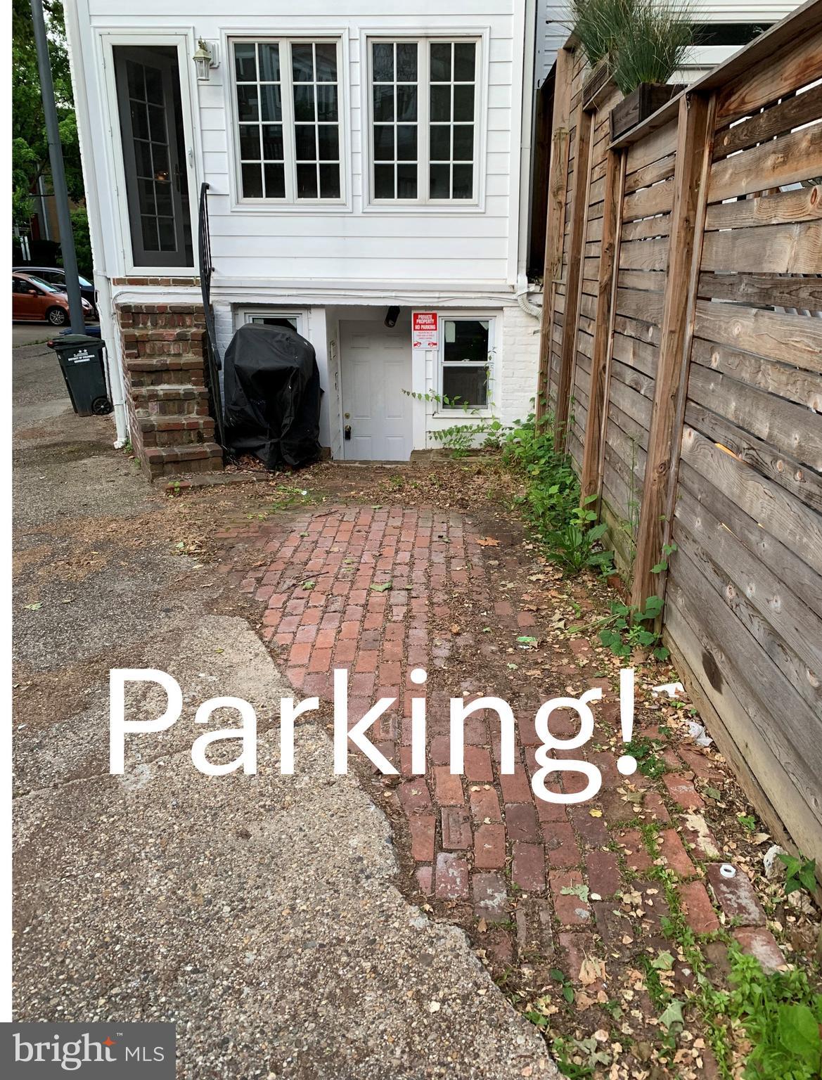 2015 ALLEN PL NW #B