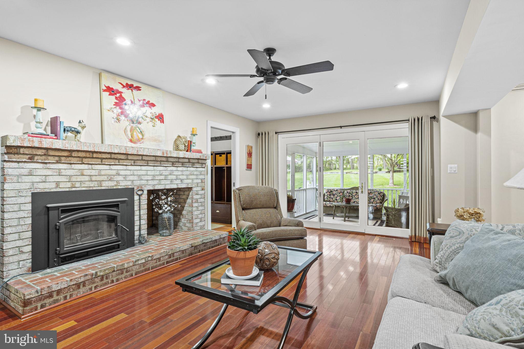 2998 Hope Mills Ln