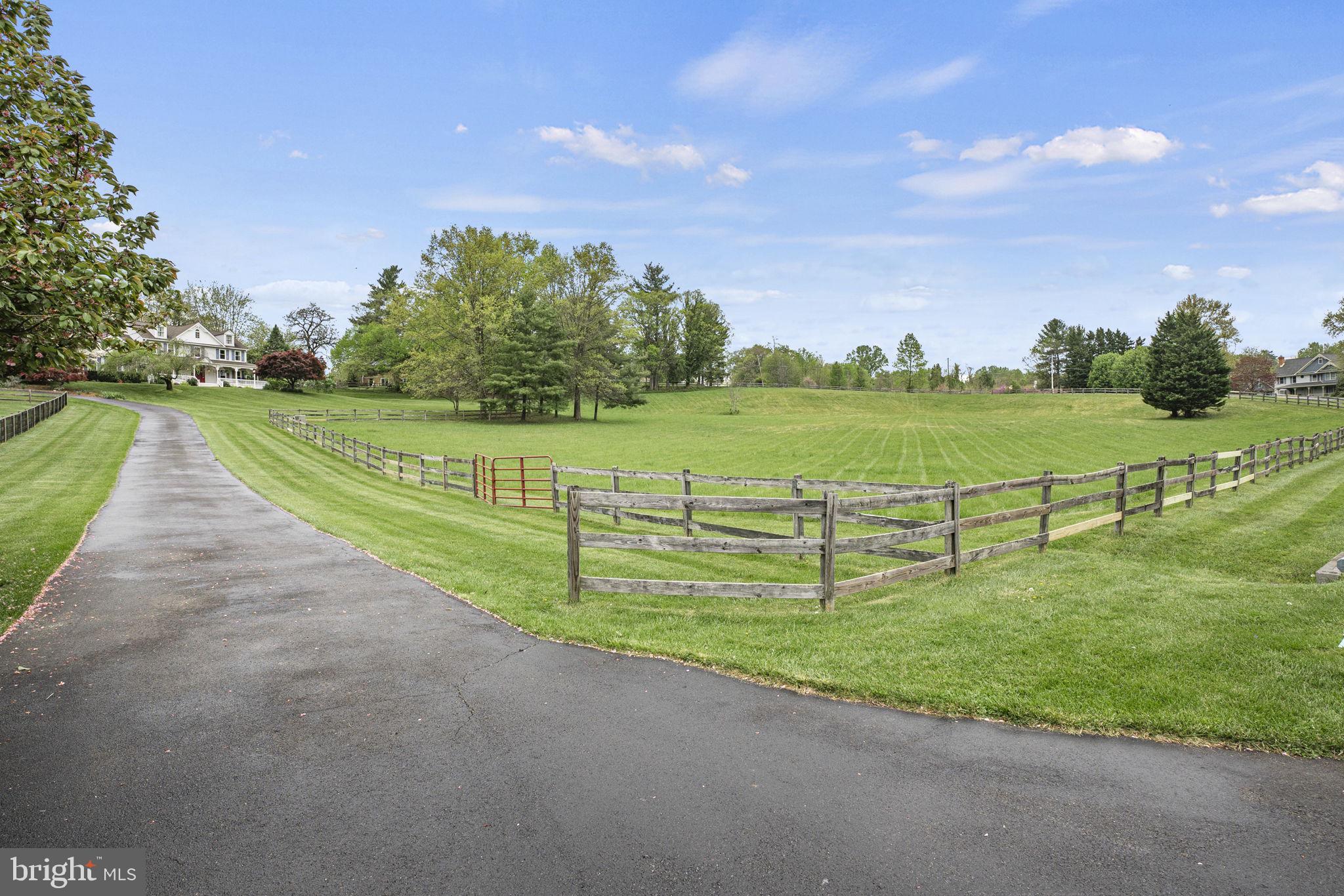 2998 Hope Mills Ln